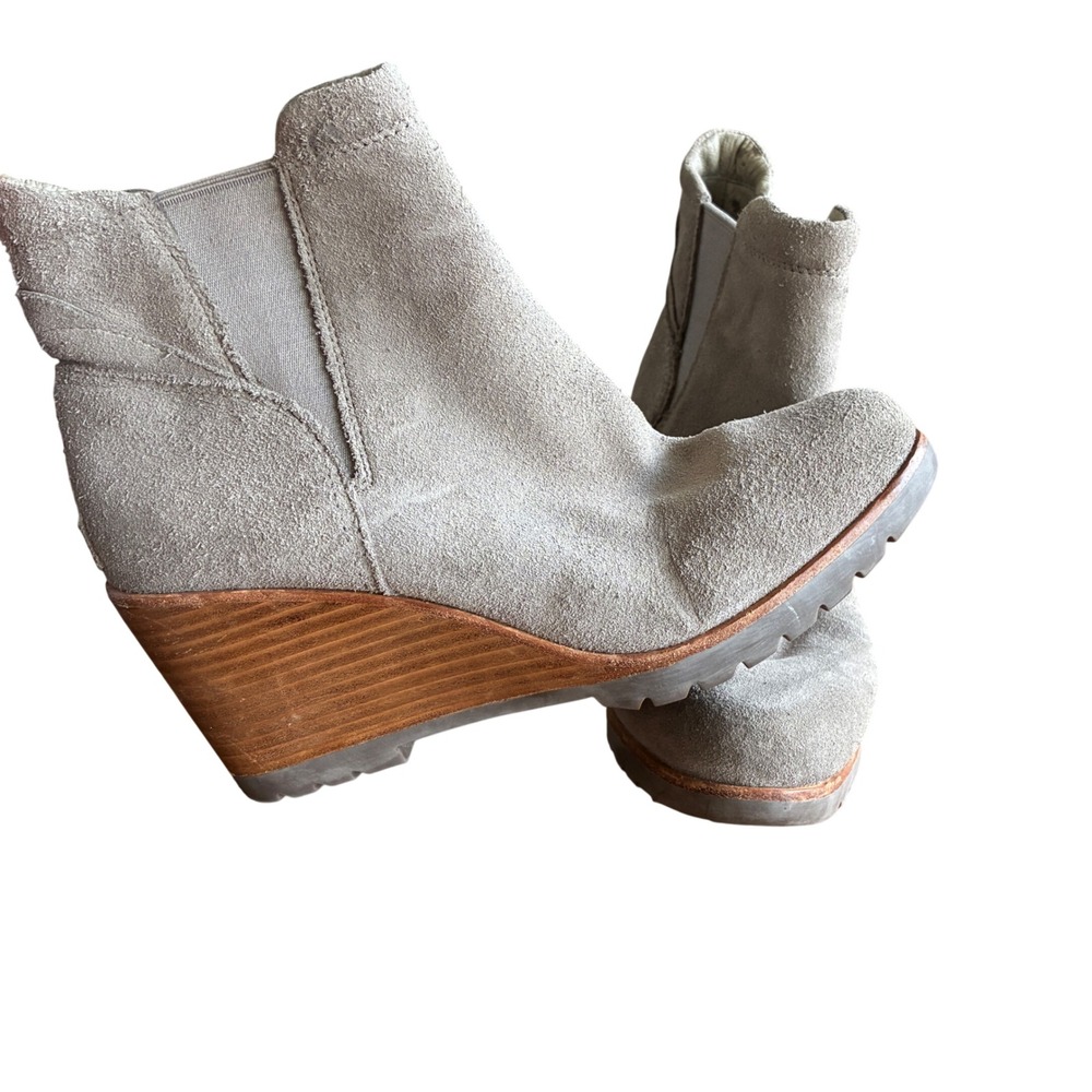 Sorel Lea Wedge Boots Womens‎ 9.5 Grey Good Waterproof Suede Chelsea NL2806-005